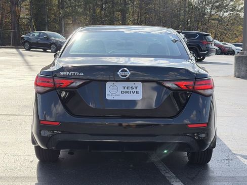 Certified 2023 Nissan Sentra S image 4