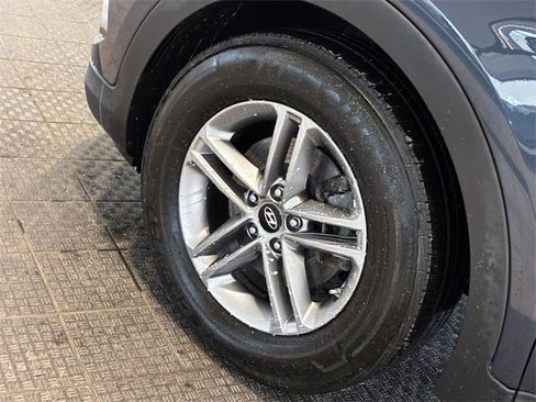 Used 2017 Hyundai Santa Fe Sport image 8