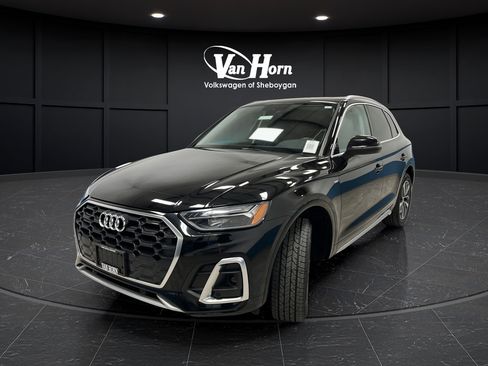 Used 2023 Audi Q5 2.0T Premium w/ Convenience Package AWD/4WD image 7