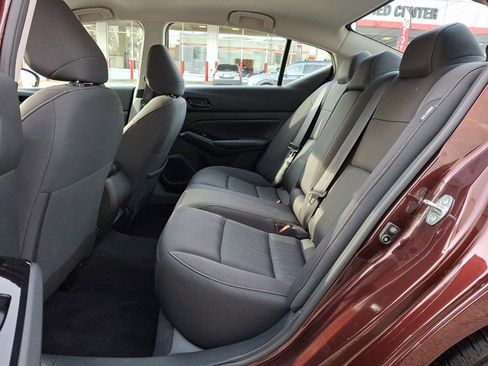 Used 2023 Nissan Altima 2.5 SV image 10