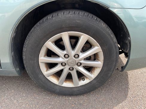 Used 2011 Toyota Camry XLE w/ SE/XLE Extra-Value Pkg image 26