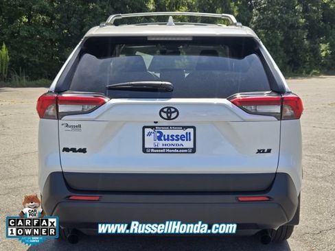 Used 2025 Toyota RAV4 XLE Premium FWD image 10