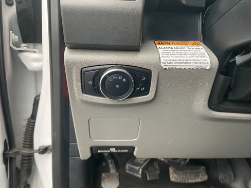 Used 2017 Ford F250 XL image 14