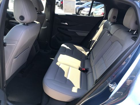 Used 2024 Buick Envista Avenir image 26