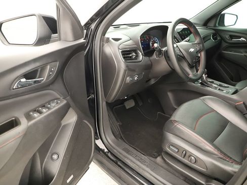 Used 2023 Chevrolet Equinox RS w/ RS Leather Package FWD image 13