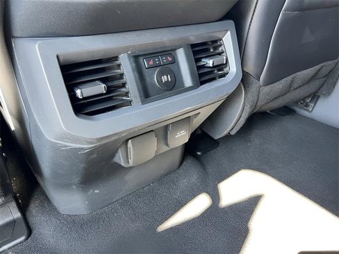 Used 2024 Ford F250 Lariat w/ Sport Appearance Package image 18