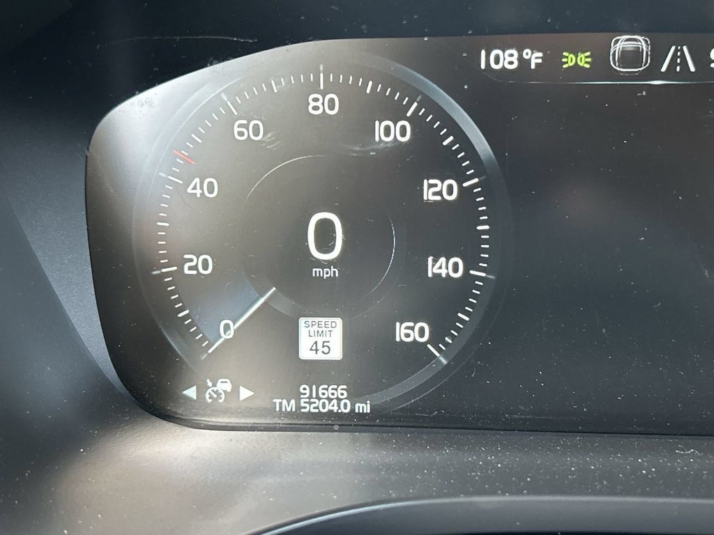 Used 2020 Volvo XC60 T6 Inscription w/ Protection Package Premier AWD/4WD image 12
