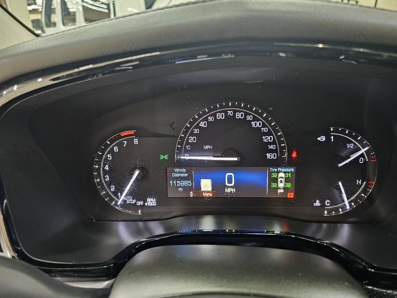 Used 2017 Cadillac XT5 Premium Luxury w/ LPO, Wheel Lock Package FWD image 31