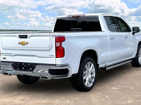 Used 2026 Chevrolet Silverado 1500 LTZ w/ LTZ Premium Package AWD/4WD image 6