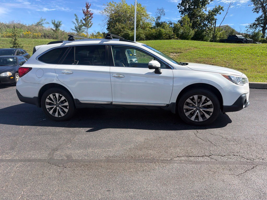 Used 2019 Subaru Outback 2.5i Touring w/ Popular Package #3A AWD/4WD image 5