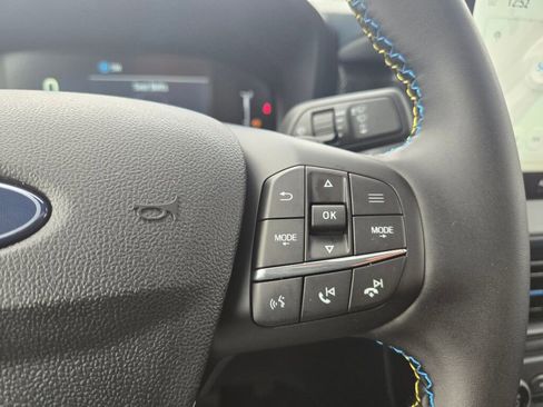 New 2026 Ford Maverick Lobo AWD/4WD image 19