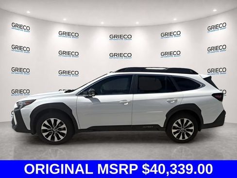 Used 2025 Subaru Outback Limited w/ Popular Package #2 AWD/4WD image 2