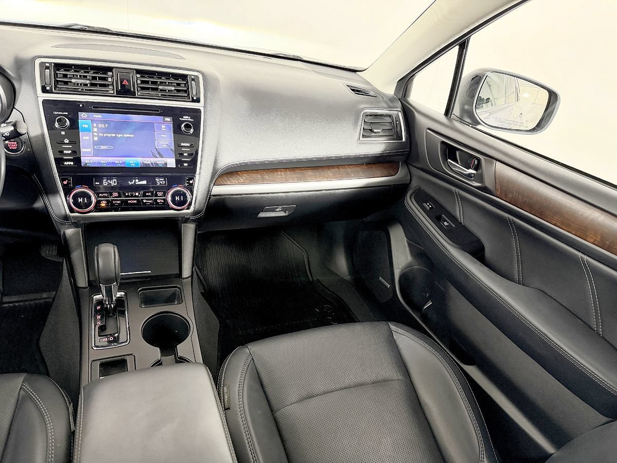 Used 2019 Subaru Outback 3.6R Limited AWD/4WD image 57