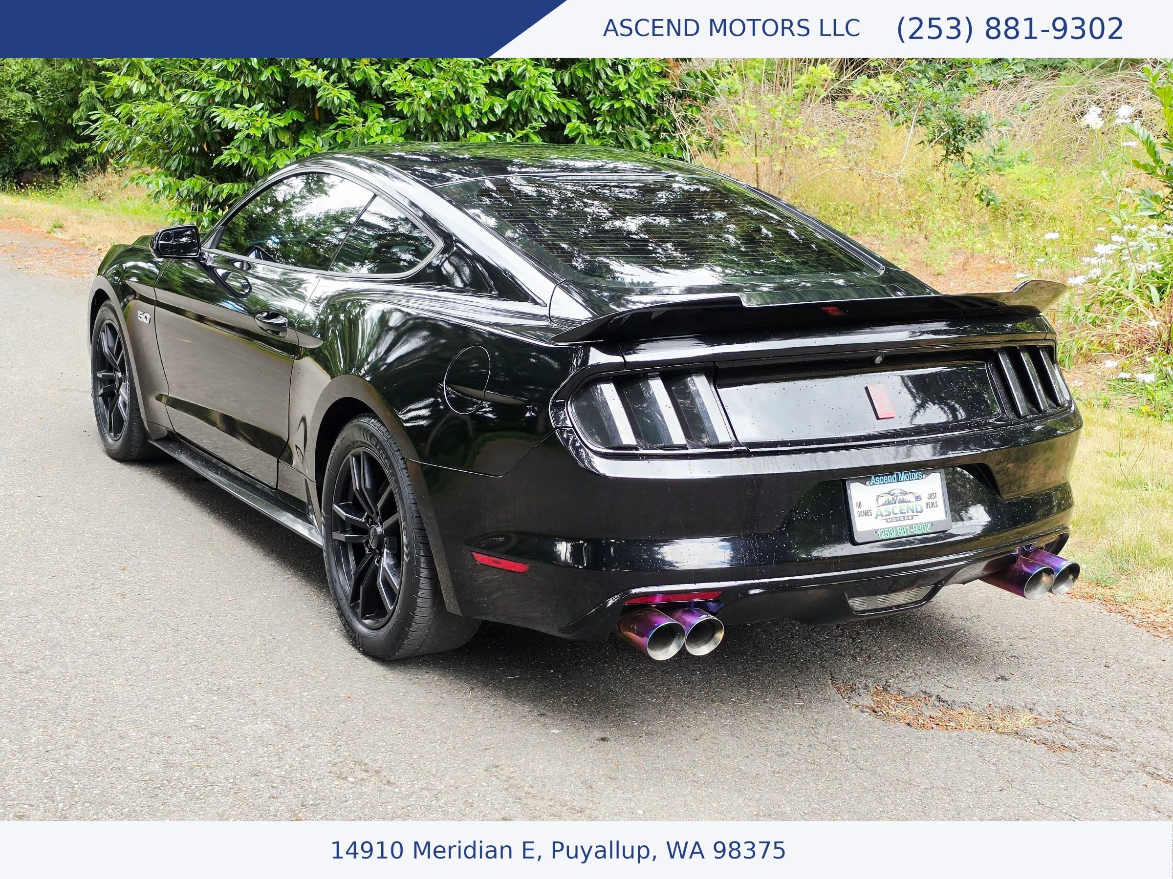 Used 2016 Ford Mustang GT RWD image 3