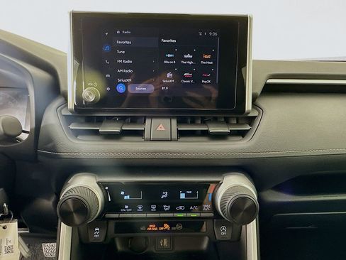 Used 2025 Toyota RAV4 LE image 14