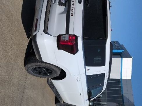 Used 2024 Ford Expedition Timberline image 4