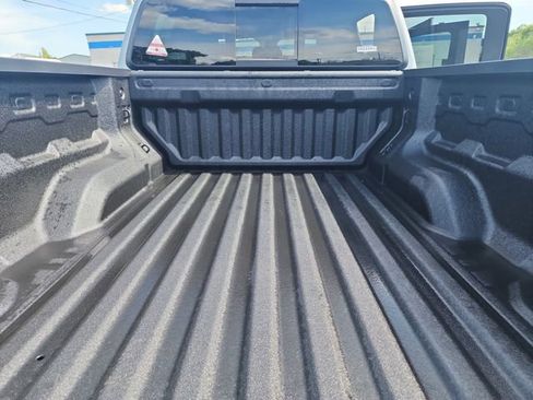 New 2026 Chevrolet Colorado W/T AWD/4WD image 14