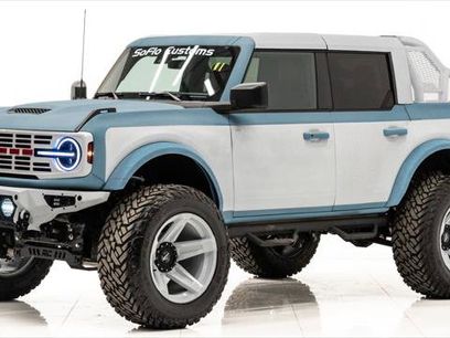 Used 2025 Ford Bronco Custom