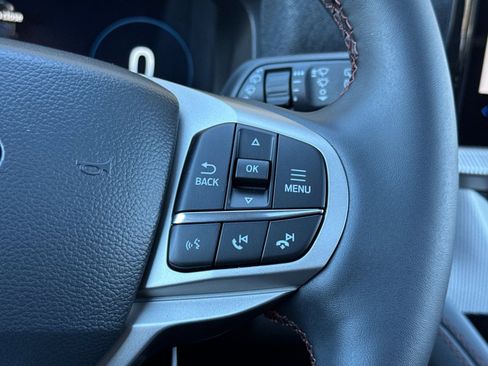 New 2025 Ford Explorer Active w/ Active Comfort Package image 29