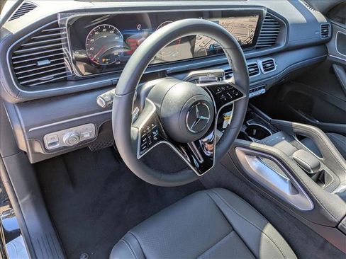 New 2026 Mercedes-Benz GLE 450 4MATIC Coupe image 3