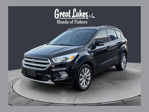 Used 2017 Ford Escape Titanium image 1
