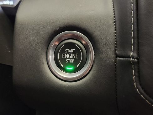 Used 2023 GMC Yukon XL Denali Ultimate AWD/4WD image 19