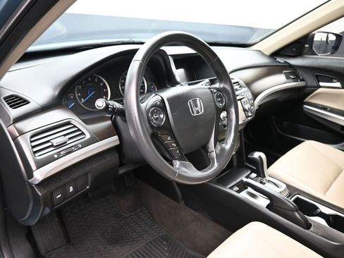 Used 2015 Honda Crosstour EX-L image 13