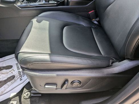 Used 2023 Kia Sportage EX FWD image 20
