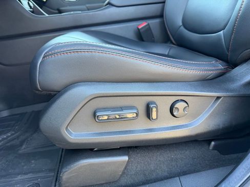 Certified 2025 Honda Pilot TrailSport image 14