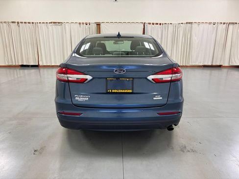 Used 2019 Ford Fusion SE FWD image 7