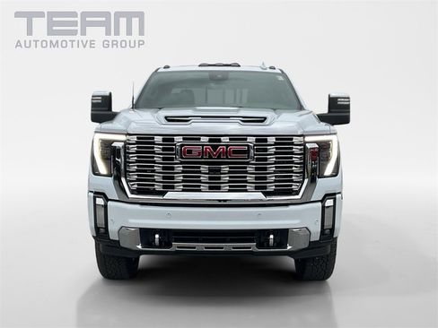 New 2026 GMC Sierra 2500 Denali w/ Denali Reserve Package image 2