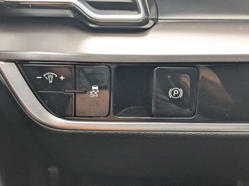 Certified 2024 Kia Sportage EX FWD image 31