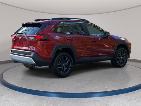 Used 2024 Toyota RAV4 Adventure image 5