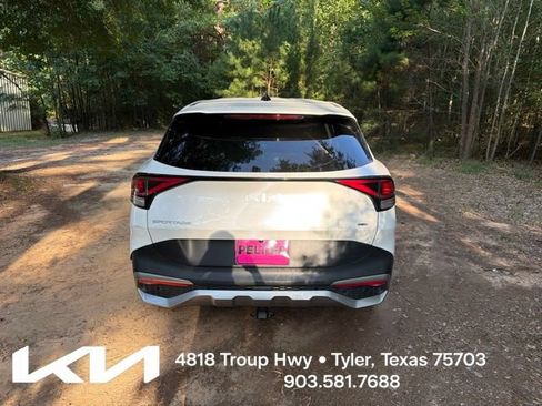 Used 2023 Kia Sportage LX AWD/4WD image 8