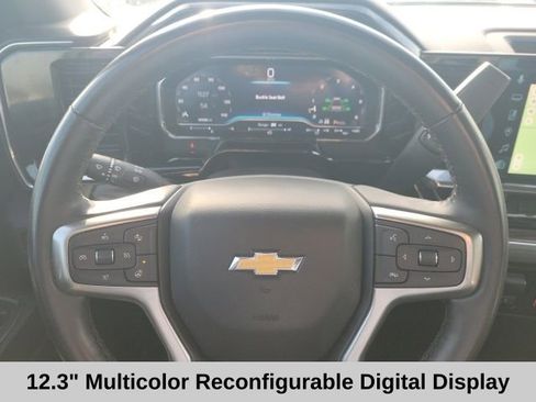 Used 2025 Chevrolet Silverado 1500 LT image 12
