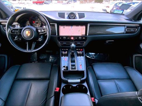Used 2024 Porsche Macan GTS image 15