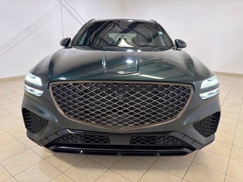 Used 2022 Genesis GV70 3.5T Sport w/ Sport Prestige Package AWD/4WD image 8