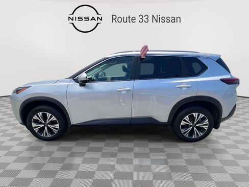 Used 2023 Nissan Rogue SV w/ SV Premium B Package AWD/4WD image 5