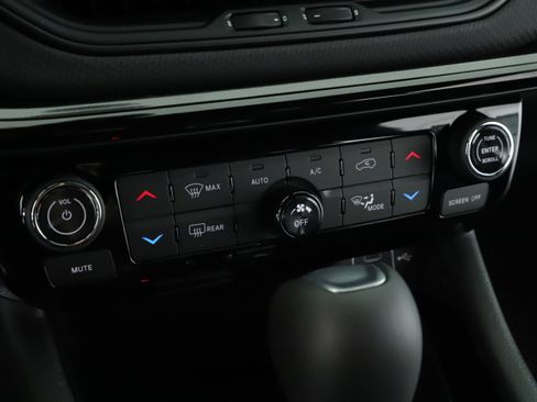 New 2026 Jeep Compass Limited image 14