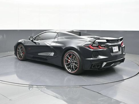 Used 2023 Chevrolet Corvette Stingray Premium Conv w/ Z51 Performance Package RWD image 7