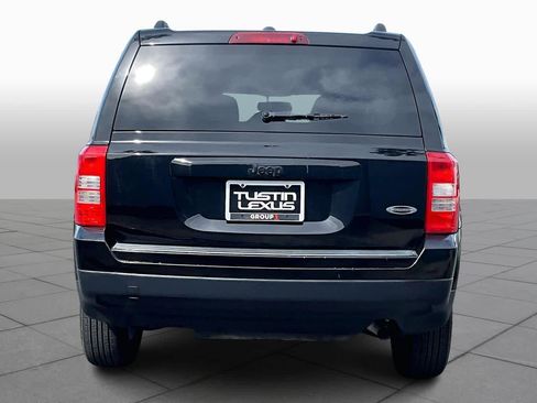 Used 2015 Jeep Patriot Sport w/ Power Value Group image 4