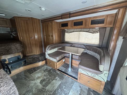 Used 2016 Ford E-450 and Econoline 450 Super Duty w/ Motorhome Prep Package RWD image 16