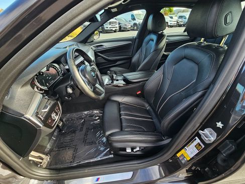 Used 2018 BMW 530e w/ M Sport Package 2 RWD image 18