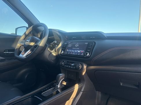 Certified 2023 Nissan Kicks SR w/ SR Premium Package image 9