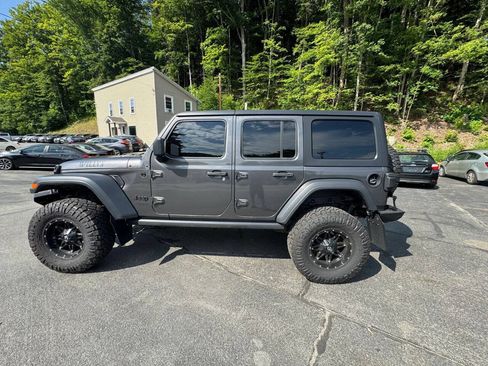 Used 2020 Jeep Wrangler Unlimited Sport AWD/4WD image 5