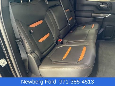 Used 2021 GMC Sierra 1500 AT4 w/ AT4 Premium Package AWD/4WD image 34