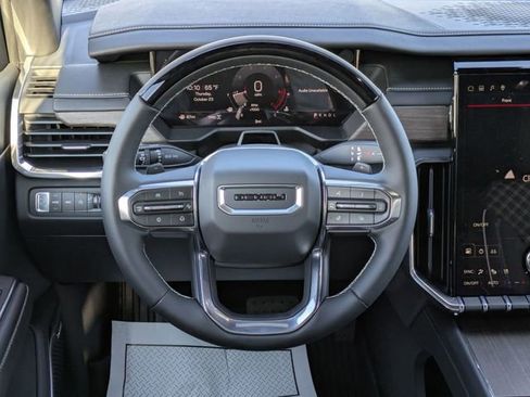 New 2026 GMC Acadia Denali w/ Super Cruise Package image 15