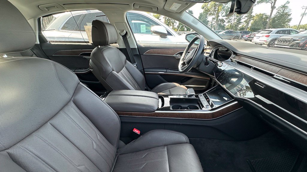 Used 2023 Audi A8 L 3.0T AWD/4WD image 5