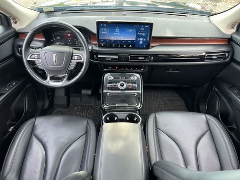 Used 2022 Lincoln Nautilus Reserve image 21