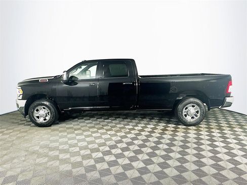 New 2024 RAM 2500 Tradesman w/ Chrome Appearance Group image 4